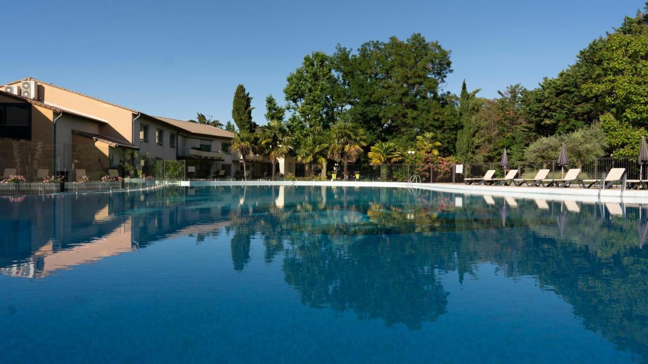 Logis Hotel Restaurant Spa Les Oliviers Лорьоль-сюр-Дром Экстерьер фото